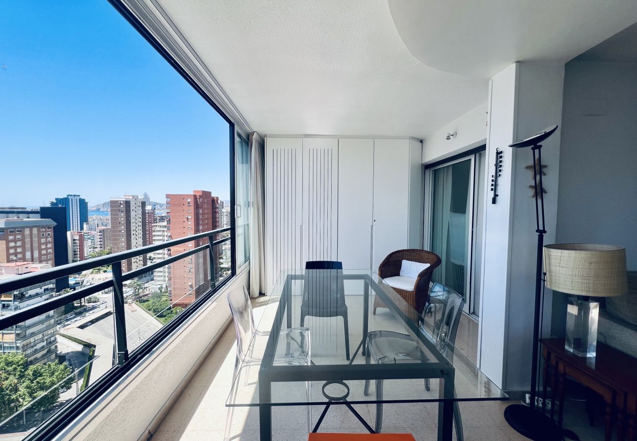 Apartment in Benidorm - Sea view apartment with pool at La Niña 