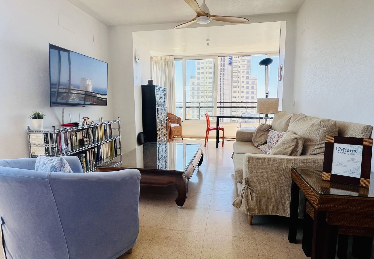 Apartment in Benidorm - Sea view apartment with pool at La Niña 