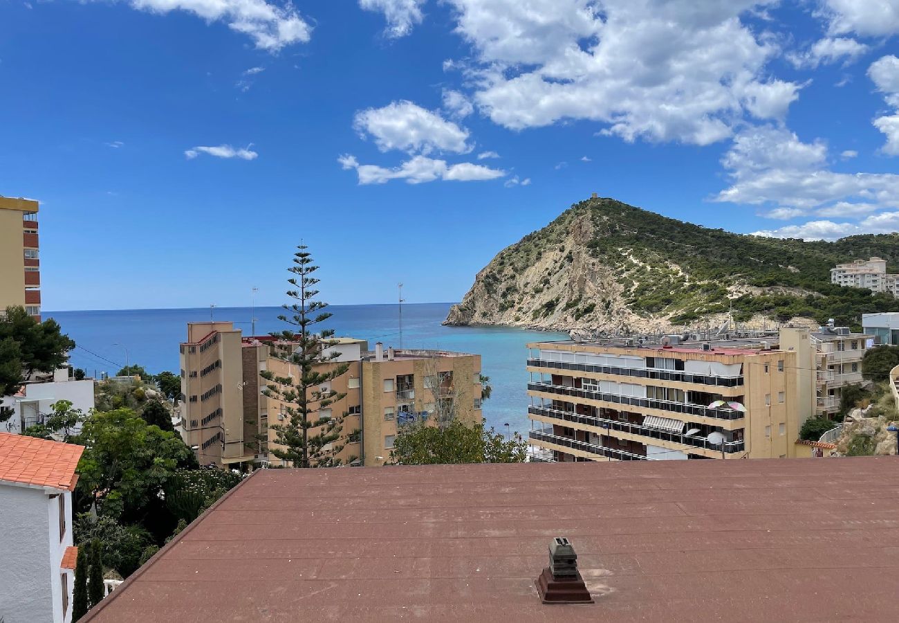 Apartment in Cala de Finestrat - Beautiful apartment with swimming pool in La Cala