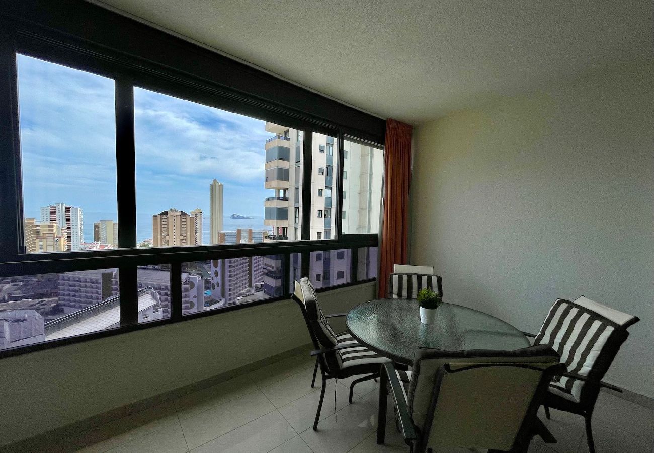 Apartment in Benidorm - Beautiful apartment with pool in Gemelos 26 