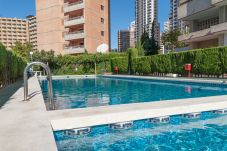 Apartment in Benidorm - Two bedroom apartment with bathroom at Mariscal 5