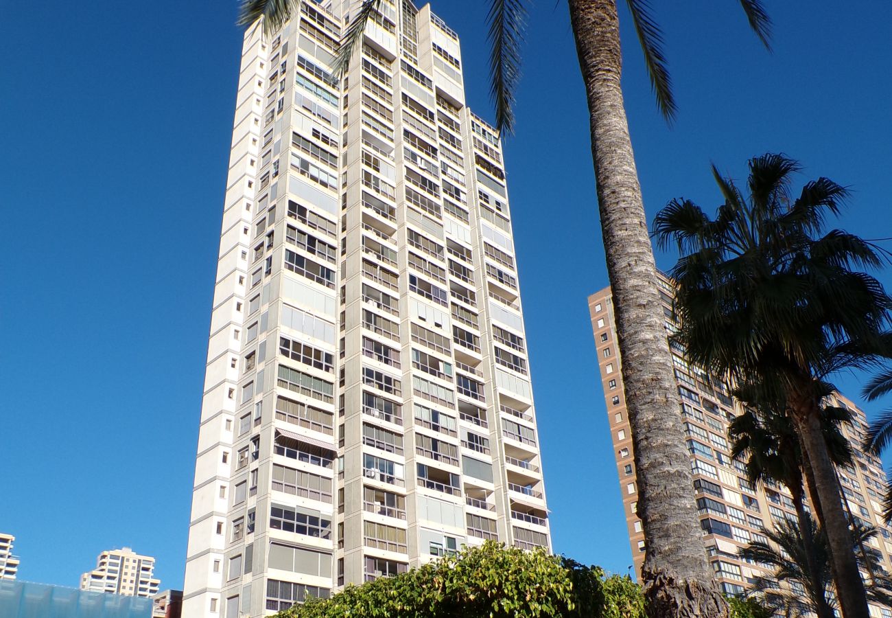 Apartment in Benidorm - Apartment in Gemelos 20 with pool and parking