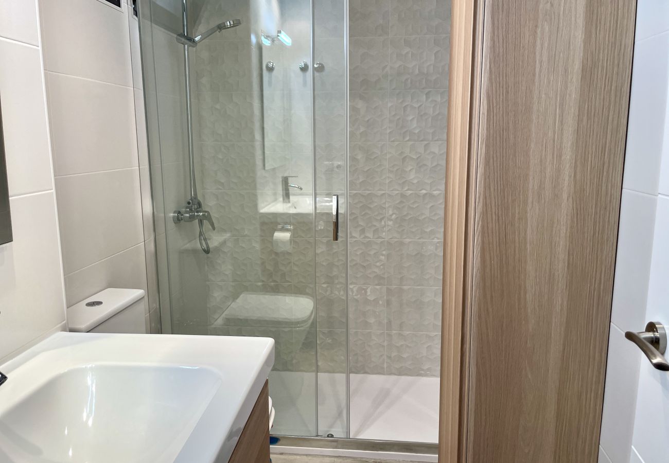 Apartment in Benidorm - Fully refurbished Gemelos 4 apartment