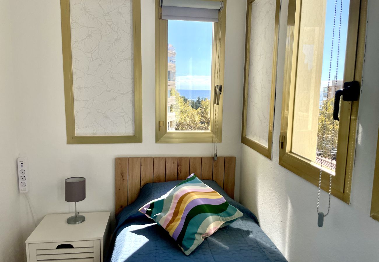 Apartment in Benidorm - Bright 2 bedroom apartament close to the beach Apartment in Benidorm - Bright 2 bedroom apartament close to the beach