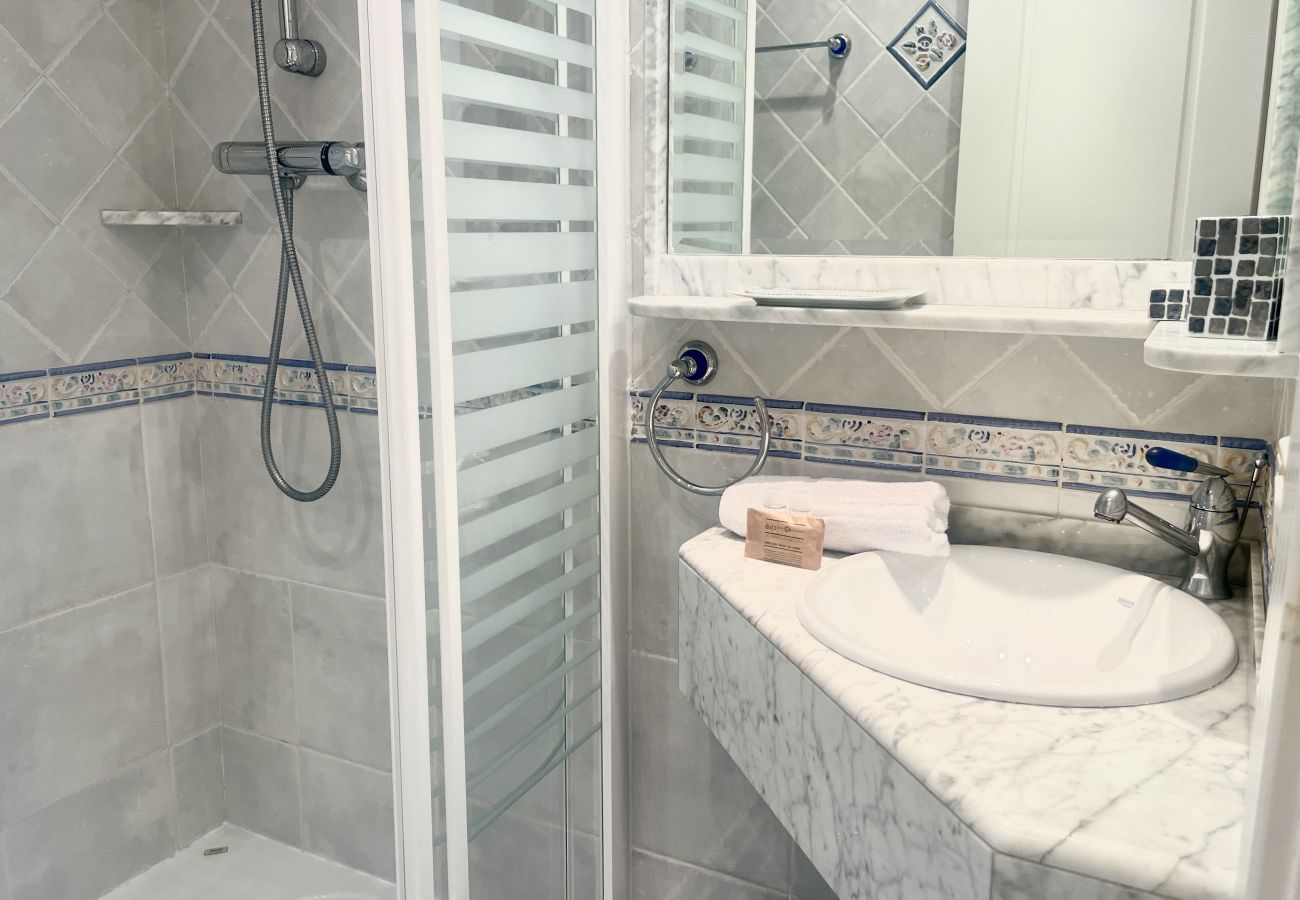 Apartment in Benidorm - 2 bedroom apartment with 2 bathrooms in Benidorm Apartment in Benidorm - 2 bedroom apartment with 2 bathrooms in Benidorm