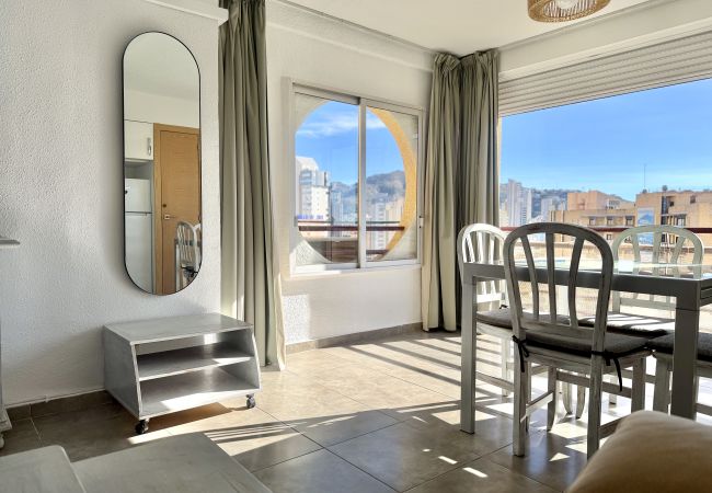 Apartment in Benidorm - 2 bedroom apartment with pool and parking in Moby Dick