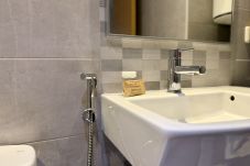 Apartment in Benidorm - 2 bedroom apartment with pool and parking in Moby Dick