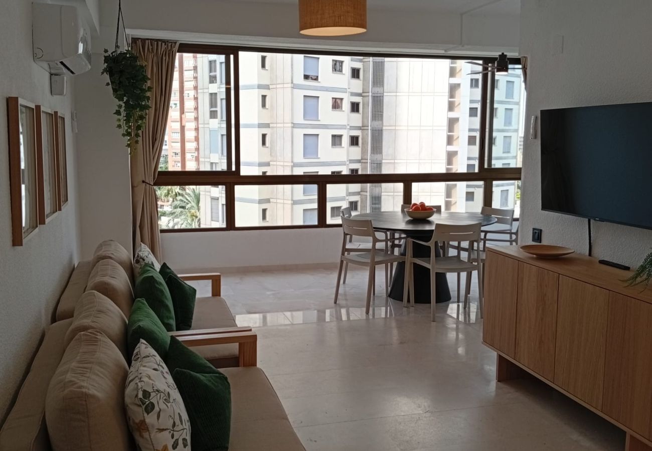 Apartment in Benidorm - Modern Apartment for 6 in Gemelos 4 with Pool & Great Location